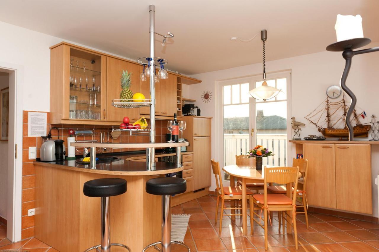 Villa Duene Mit Grosser Sonnenterrasse, Kamin, Wlan Und Tiefgarage Fuer 2-4 Personen Ostseebad Kühlungsborn Eksteriør billede