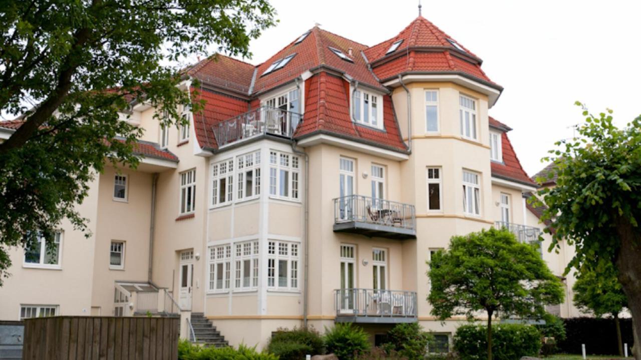 Villa Duene Mit Grosser Sonnenterrasse, Kamin, Wlan Und Tiefgarage Fuer 2-4 Personen Ostseebad Kühlungsborn Eksteriør billede