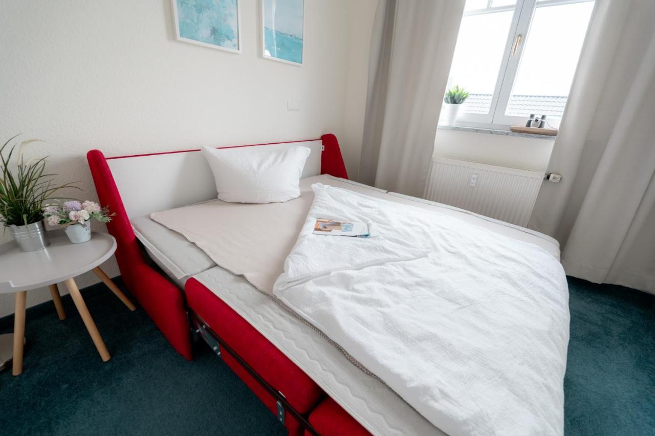 Villa Duene Mit Grosser Sonnenterrasse, Kamin, Wlan Und Tiefgarage Fuer 2-4 Personen Ostseebad Kühlungsborn Eksteriør billede